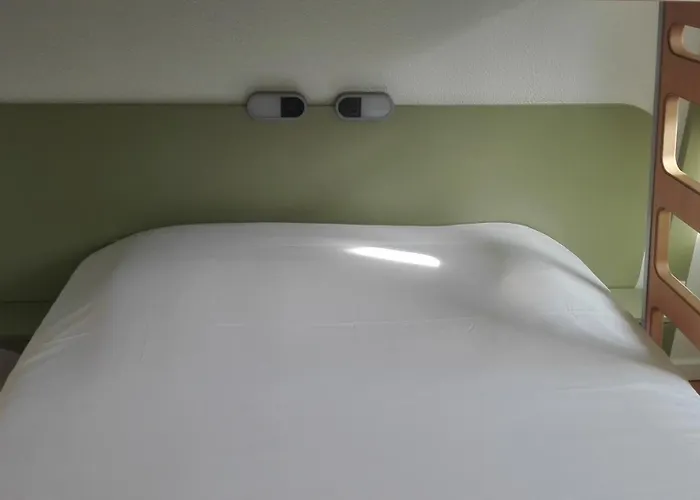 Ibis Budget Pau Est